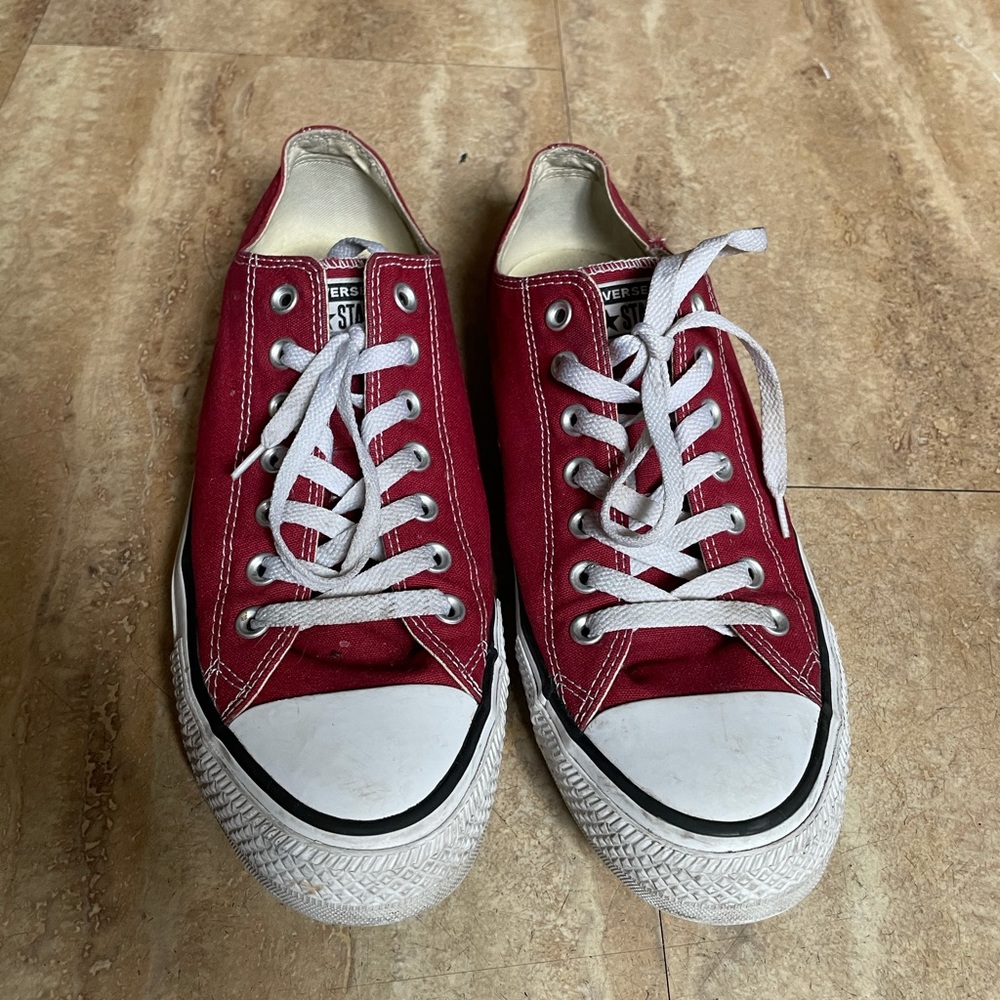 Red Converse size 11
